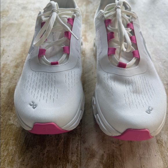 On - Women’s Cloud Monster Lima 9.5 - Picture 2 of 8